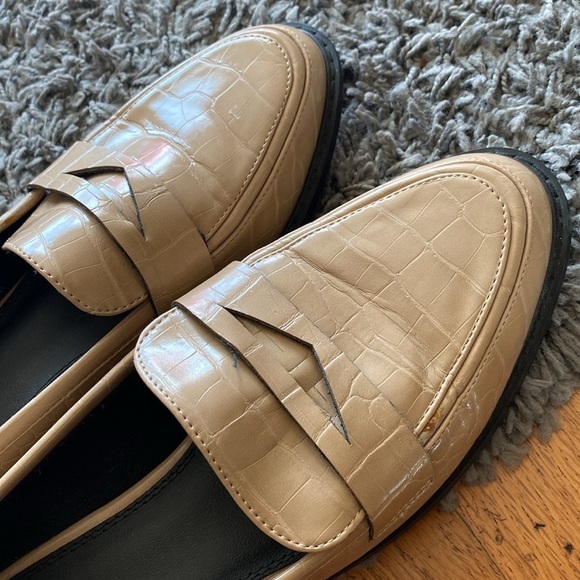 ASOS DESIGN Mantra loafer flat shoes in croc Beige Size 7.5 - Picture 14 of 14